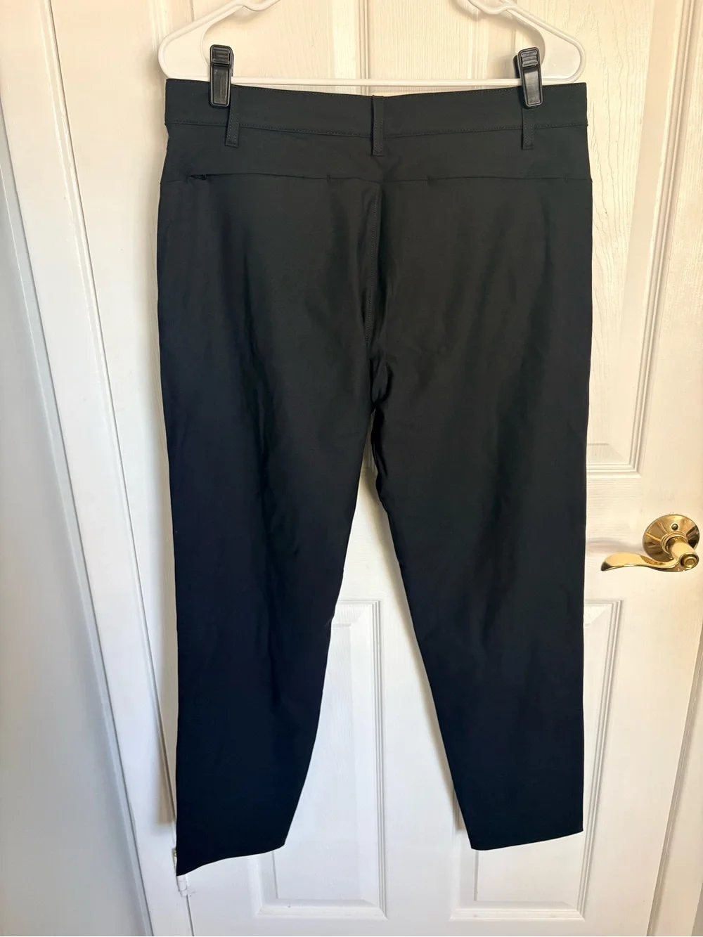 Fabletics Black Men's pants The Don Classic Fit